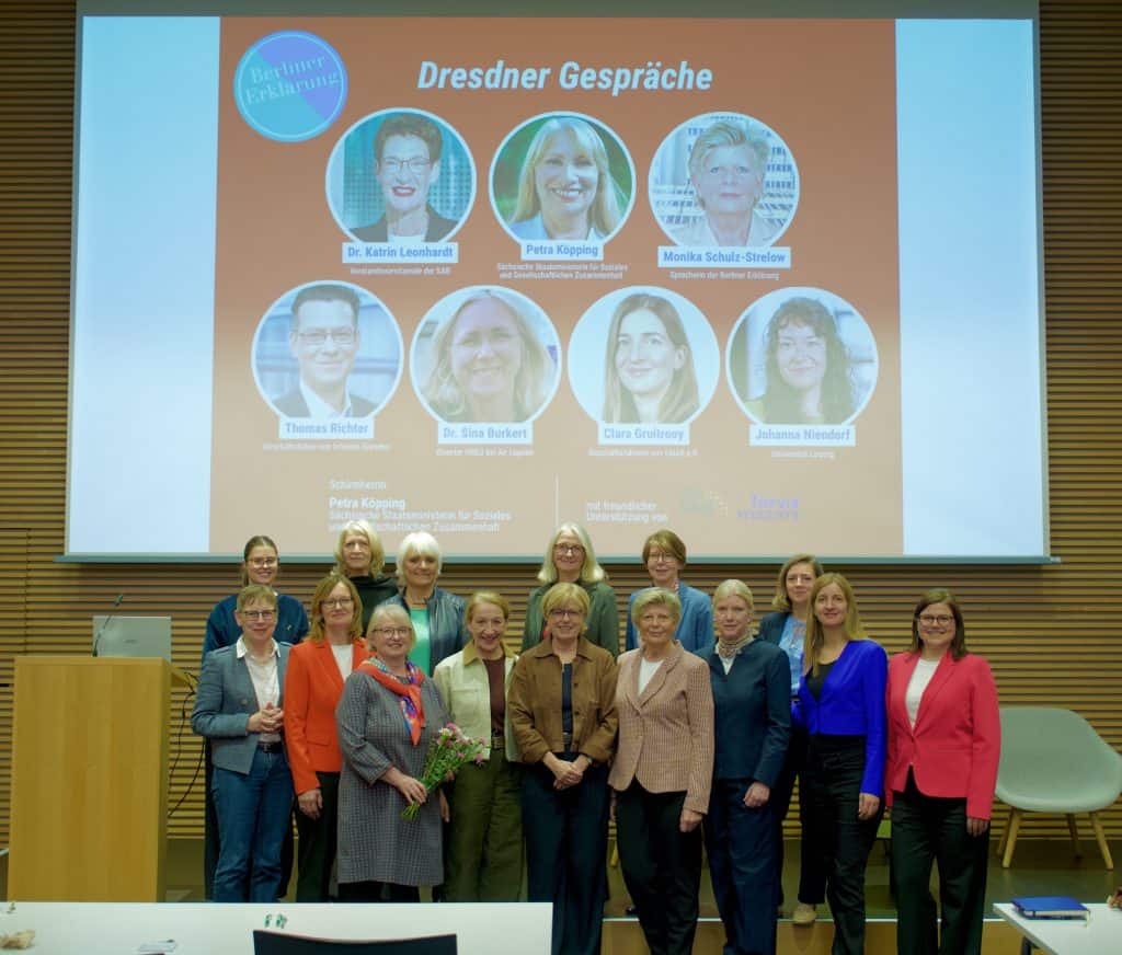 dresdner gespräche 4 gruppenfoto be